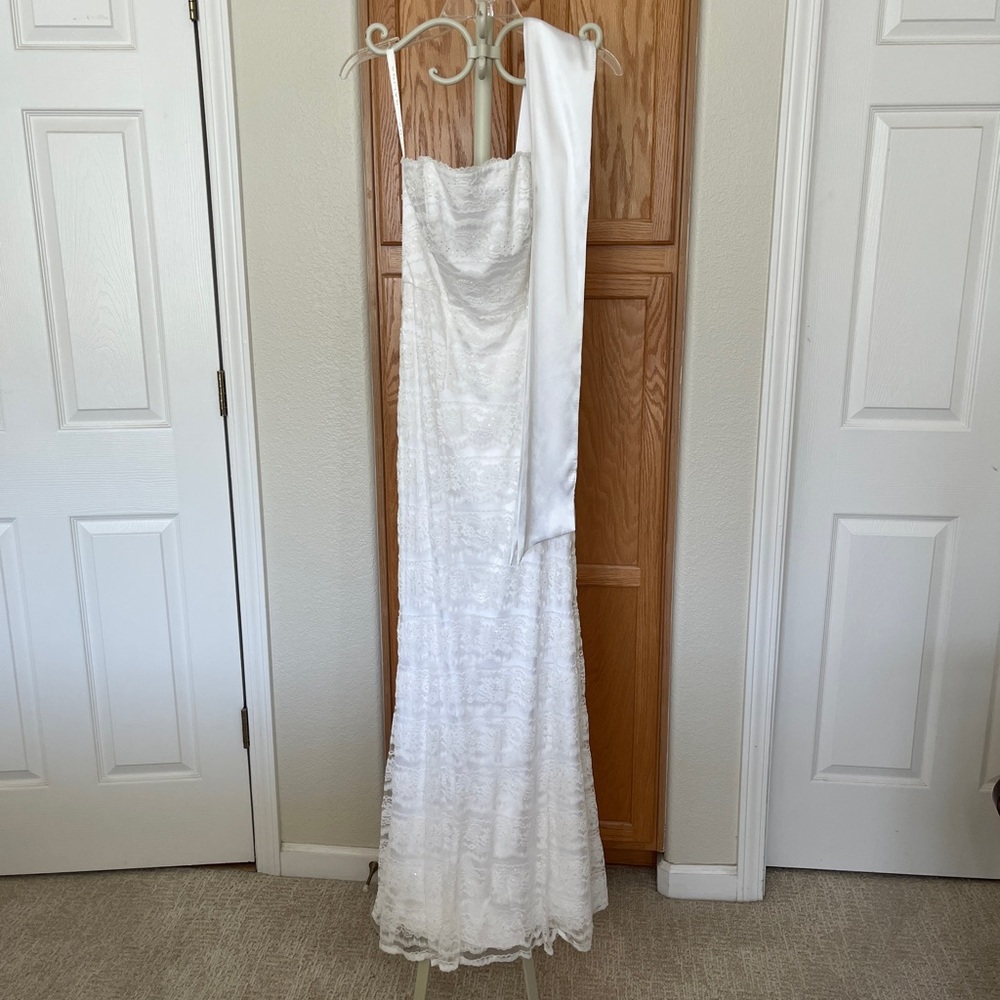 David’s Bridal Strapless Galina White Lace Dress - Picture 12 of 13